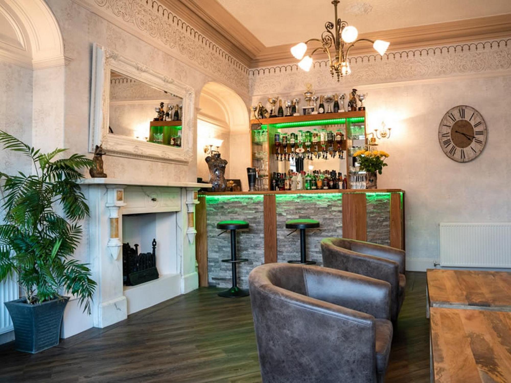 Fox Lodge — Photos 2